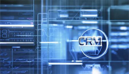 Q：CRM系统需要专门的IT人员维护吗？
A：如果是自研系统或本地部署，通常需要IT团队负责服务器