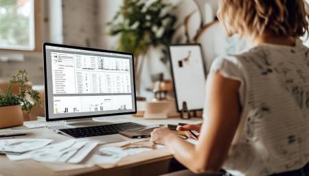 小企业CRM管理系统-中小企业客户关系管理平台