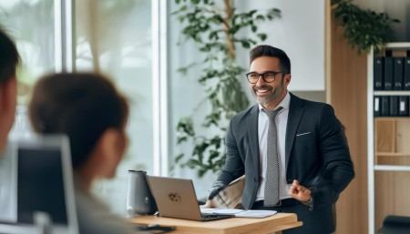 CRM客户管理软件系统-客户关系管理系统软件