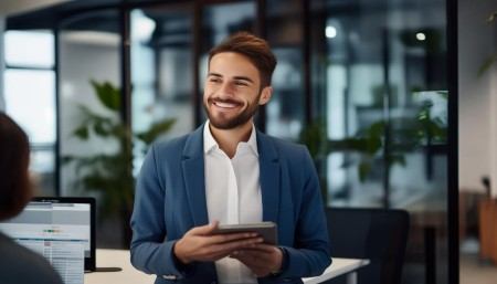 日照CRM客户关系管理系统:AI CRM助力企业销售高效增长-日照CRM系统:AI驱动企业销售快速增长